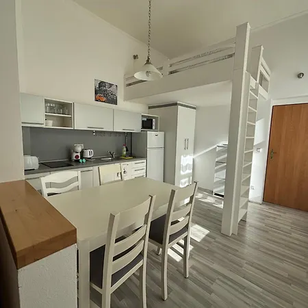 Anglická Apartman